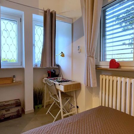 Domus 190 Rooms Varese Luaran gambar