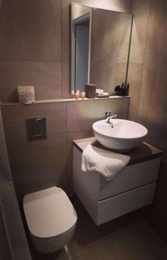 Domus 190 Rooms Varese Luaran gambar