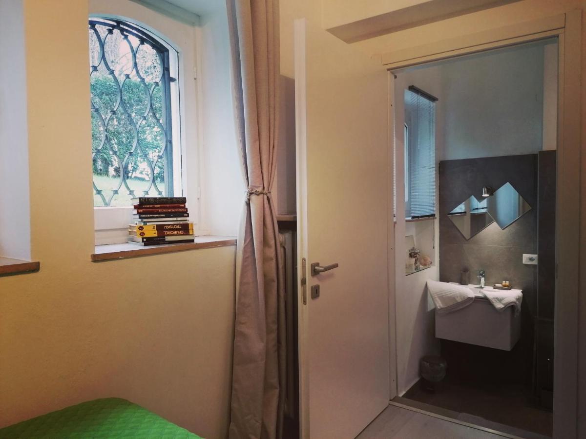 Domus 190 Rooms Varese Luaran gambar